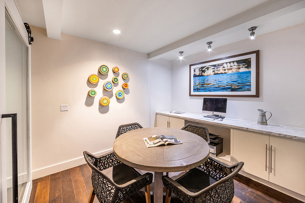 The Cove at Tiburon photo 4